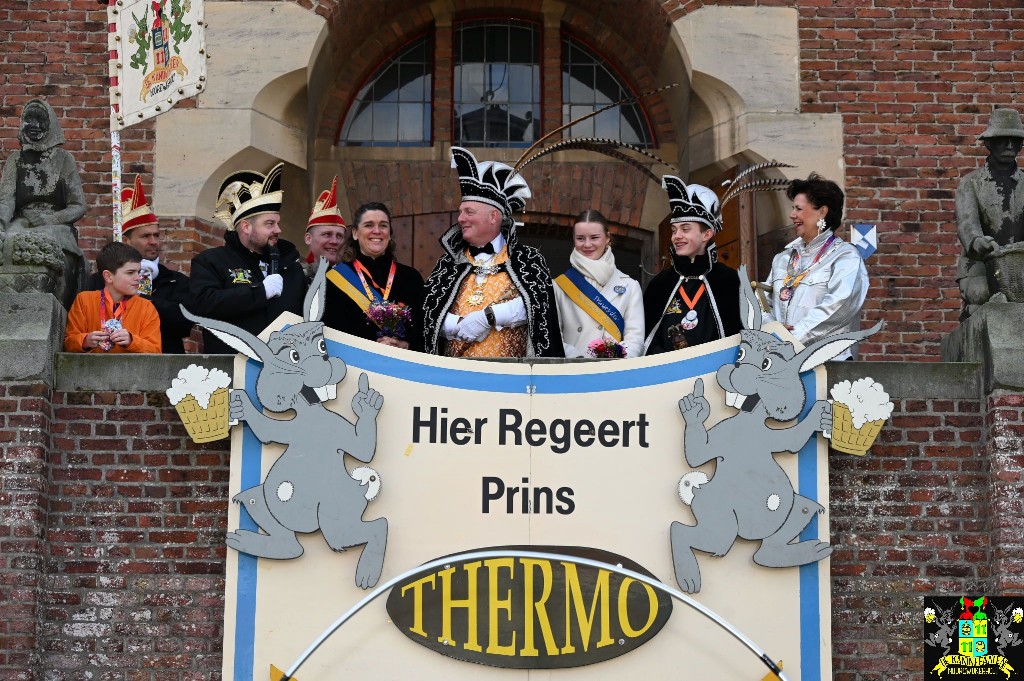 ../Images/Stunt gemeentehuis 2025 005.jpg